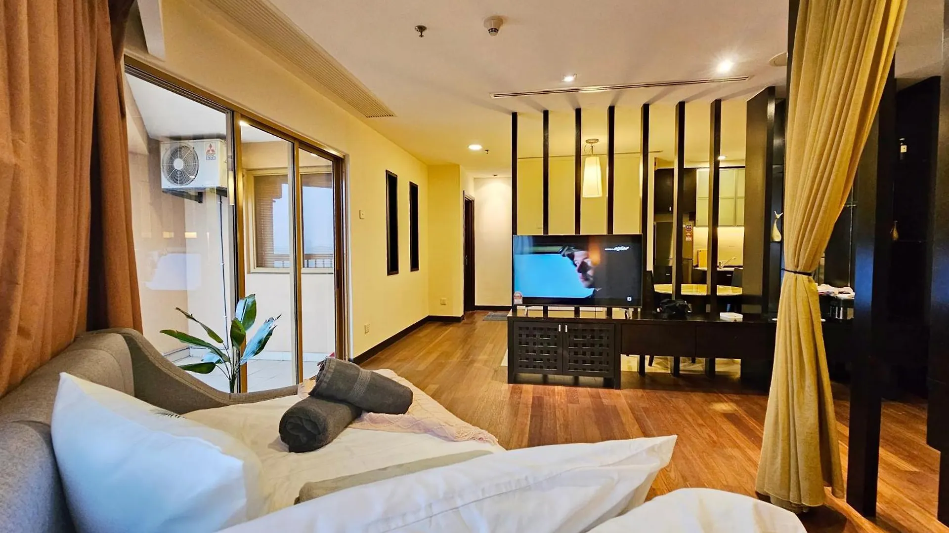 Sunway Resort Suite #29 1- 6Paxs Sunway Lagoon Pyramid Petaling Jaya