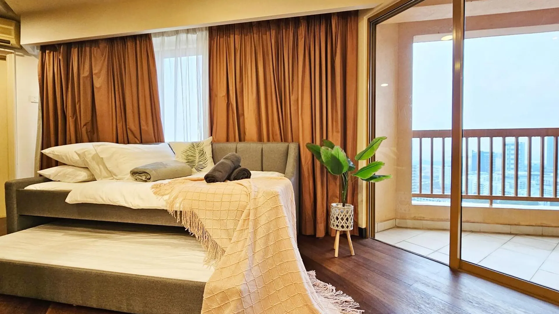 Apartment Sunway Resort Suite #29 1- 6Paxs Sunway Lagoon Pyramid Petaling Jaya